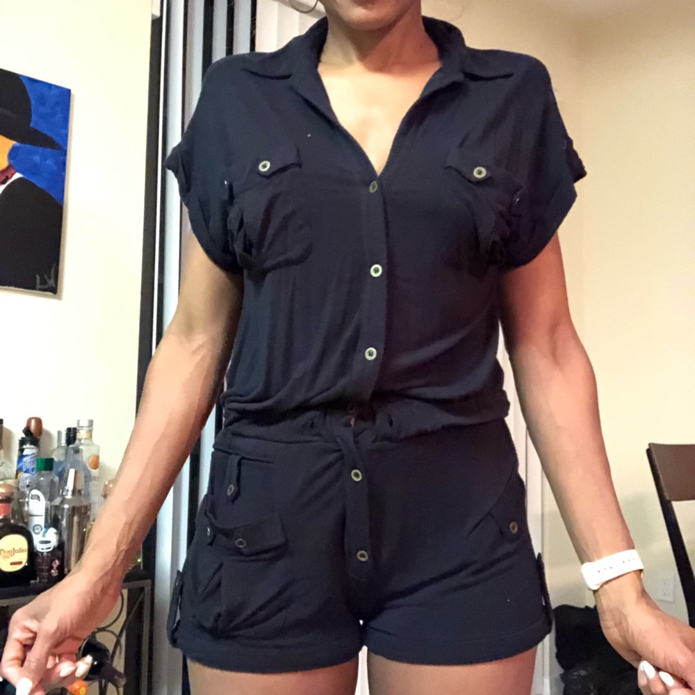 Bebe safari shorts romper black Sm
